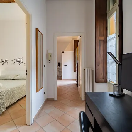 La Terrazza In Centro Storico - Free Wifi & Ac Apartament Savigliano